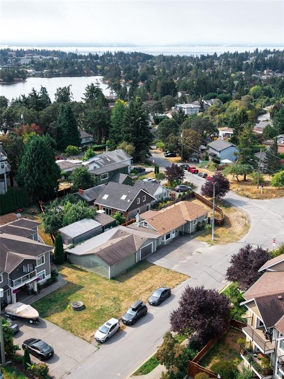 9 Camden Avenue, View Royal, BC, V8Z 1P6 - 44