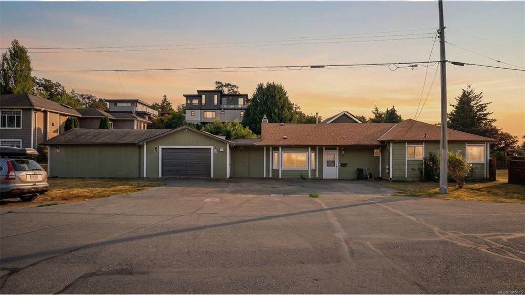 9 Camden Avenue, View Royal, BC, V8Z 1P6