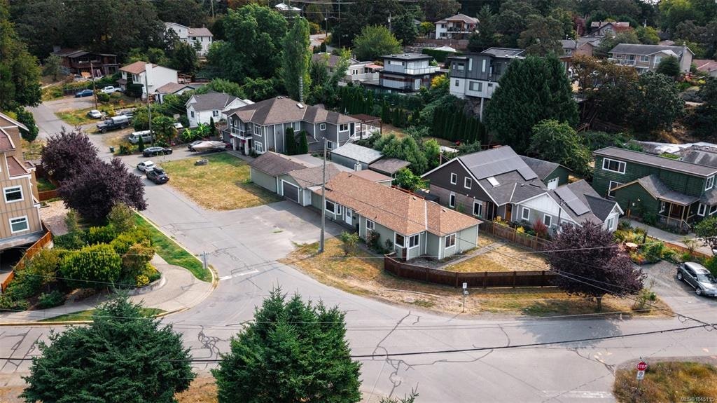 9 Camden Avenue, View Royal, BC, V8Z 1P6 - 53