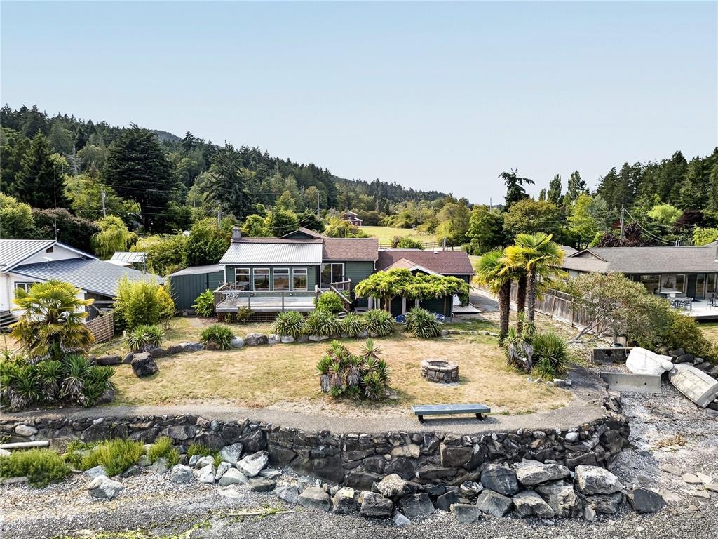 287 Price Road, Salt Spring Island, BC, V8K 2E9