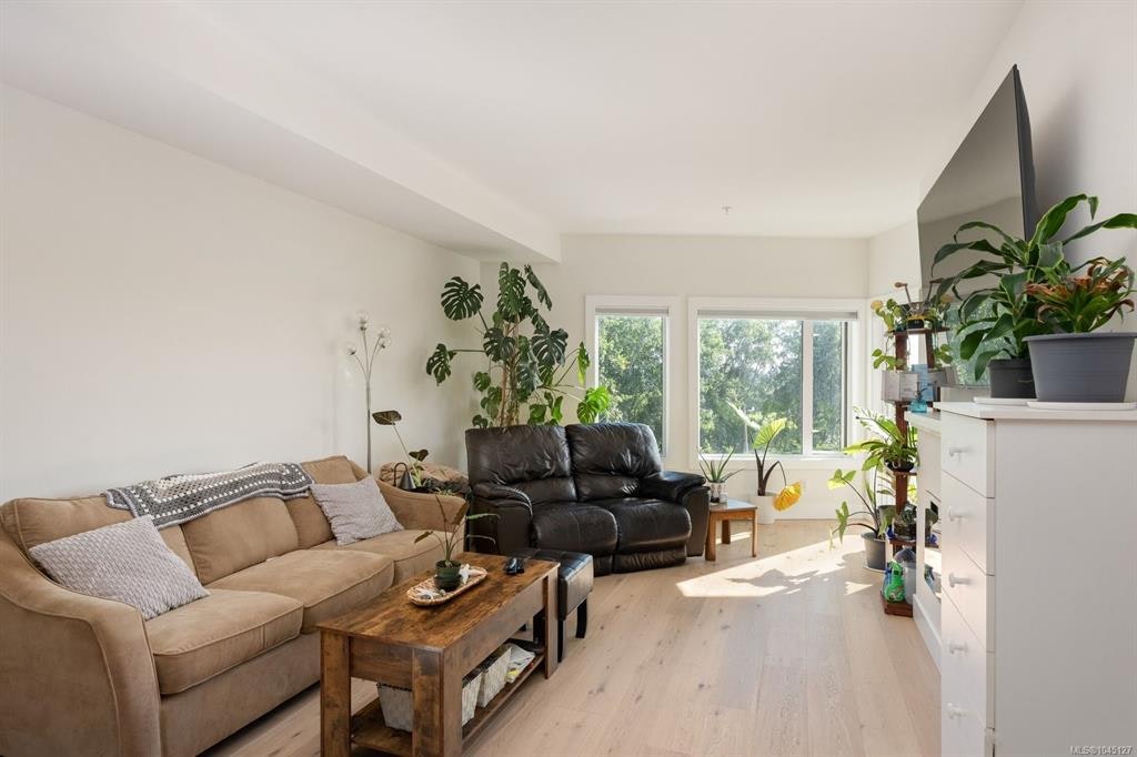 306-7098 Wallace Drive - 3