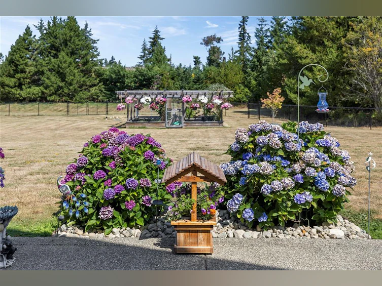 1045 Matuka Drive, Nanoose, BC, V9P 9L3 - 47