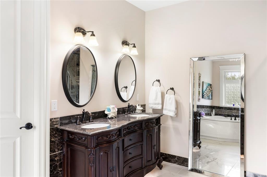 1045 Matuka Drive, Nanoose, BC, V9P 9L3 - 35