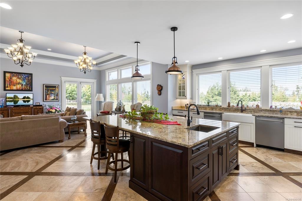 1045 Matuka Drive - 5