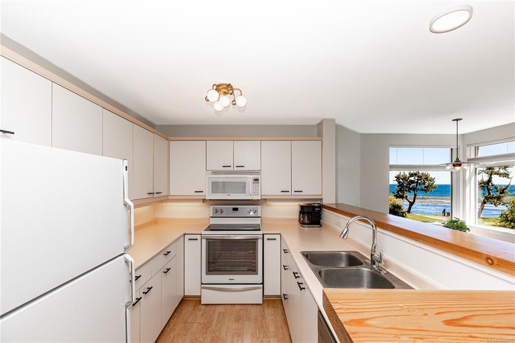3210-27 S Island Highway, Campbell River, BC, V9W 1A2 - 16