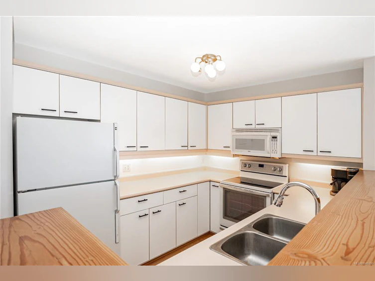 3210-27 S Island Highway, Campbell River, BC, V9W 1A2 - 17