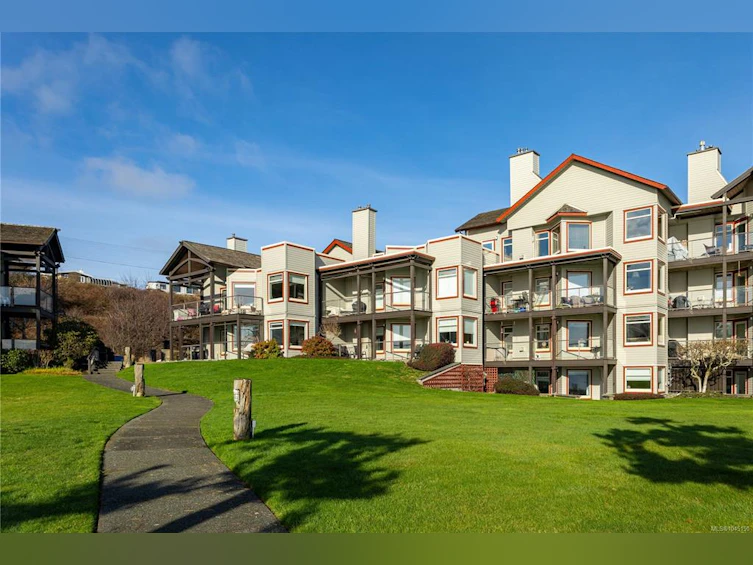 3210-27 S Island Highway, Campbell River, BC, V9W 1A2 - 45