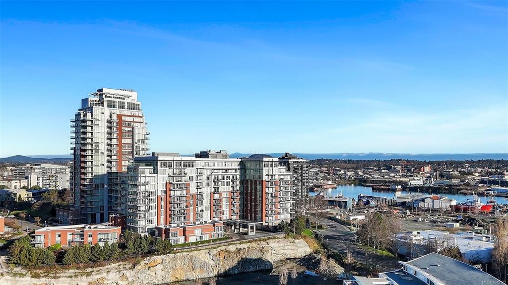 702-83 Saghalie Road, Victoria, BC, V9A 0E7