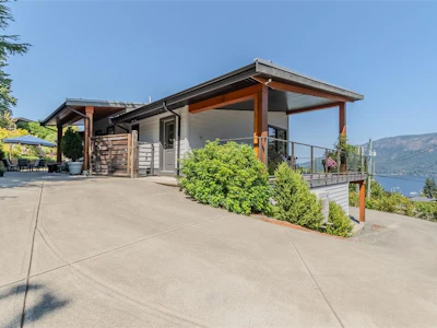 1768 Wilmot Road - 4