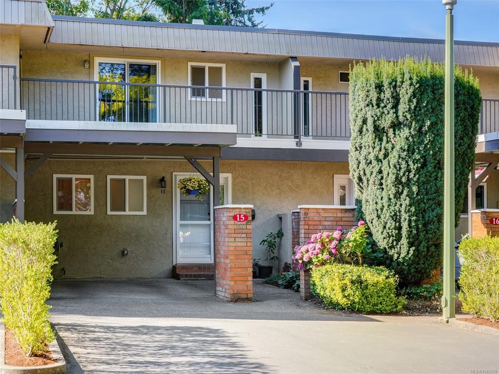 15-1701 Mckenzie Avenue, Saanich, BC, V8N 1A6