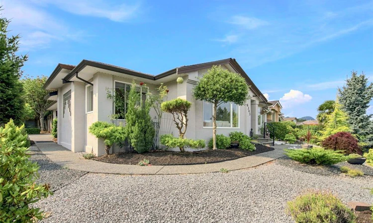 6343 Icarus Drive