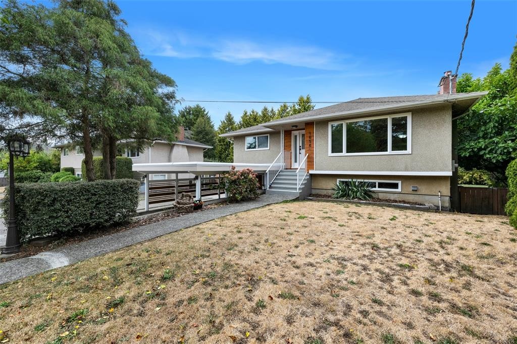 1656 Stanhope Place