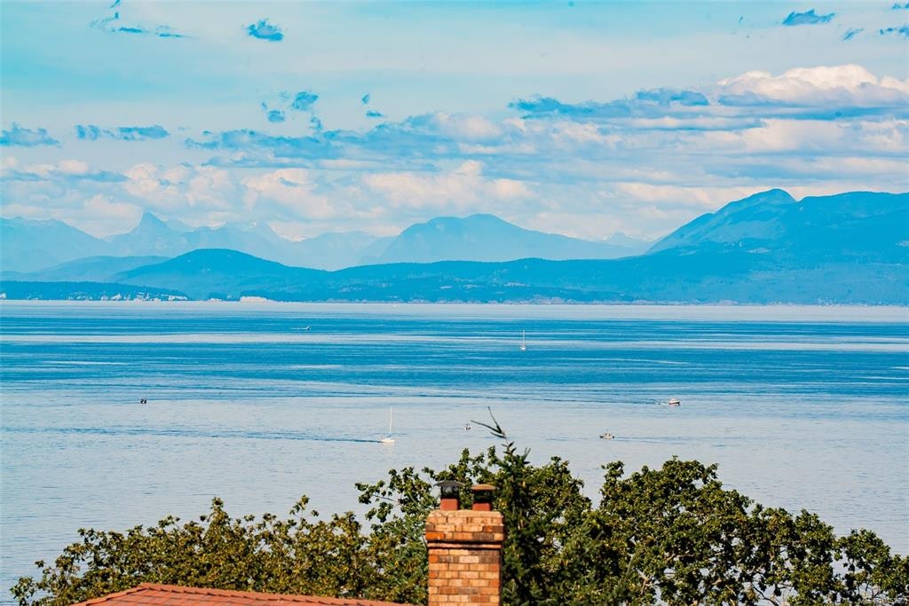 3592 Oakridge Drive, Nanaimo, BC, V9T 1M4
