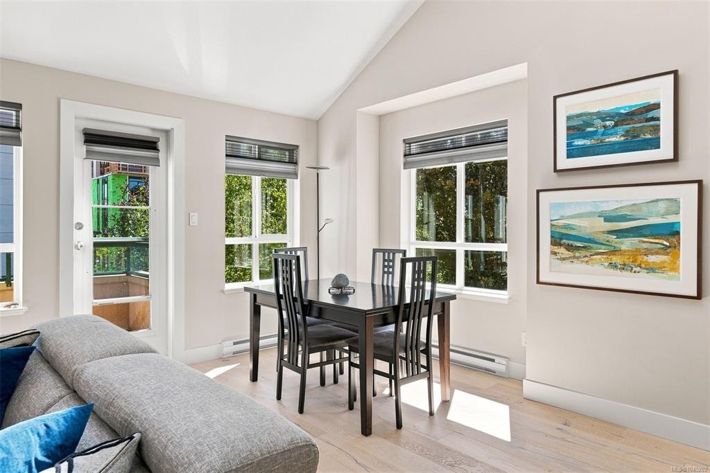403-1015 Johnson Street, Victoria, BC, V8V 3N6 - 12