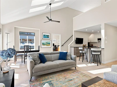 403-1015 Johnson Street - 5