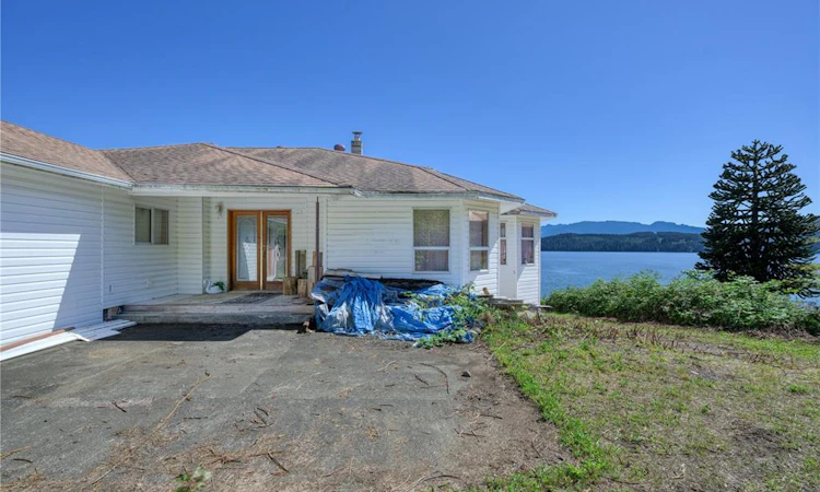 249 Harbour Road