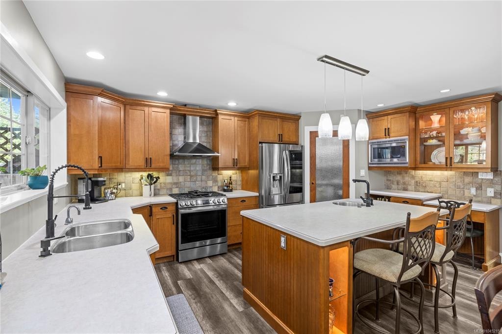 5670 Willow Road - 2