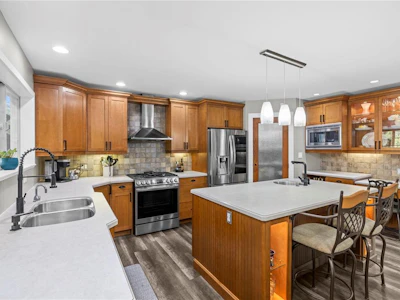 5670 Willow Road - 2