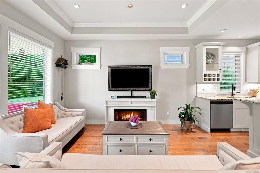 61-5251 W Island Highway - 4