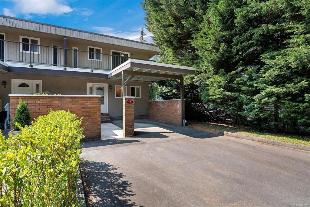 18-1701 Mckenzie Avenue, Saanich, BC, V8N 1A6