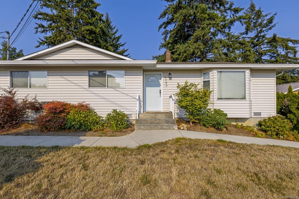 6789 Philip Road, Nanaimo, BC, V0R 2H0