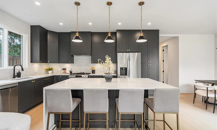 650 Wisteria Ridge