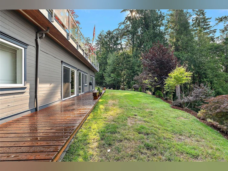 1205 Hillgrove Road, North Saanich, BC, V8L 5K7 - 41