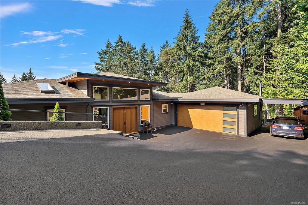 1205 Hillgrove Road, North Saanich, BC, V8L 5K7 - 6