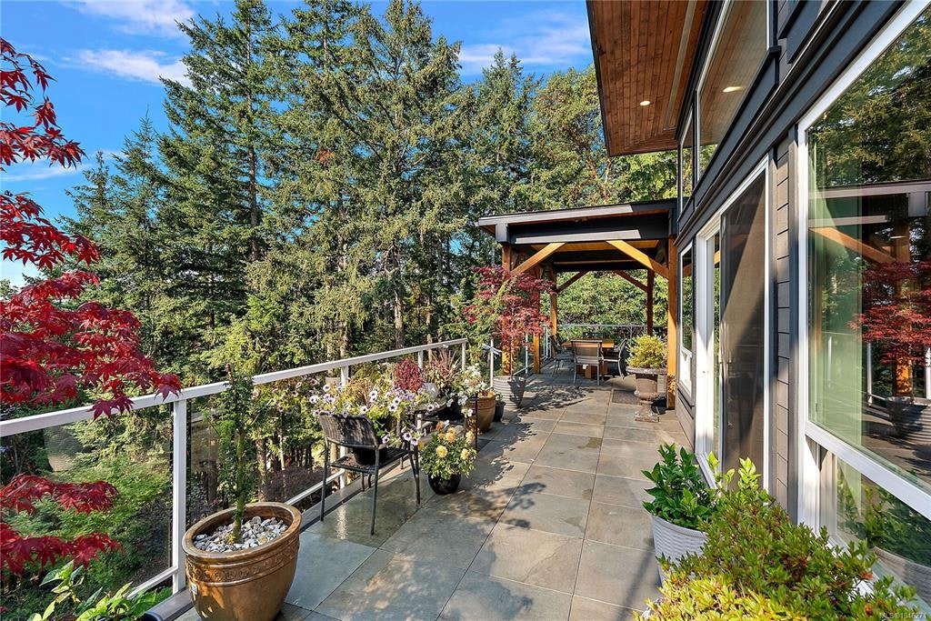 1205 Hillgrove Road, North Saanich, BC, V8L 5K7 - 35