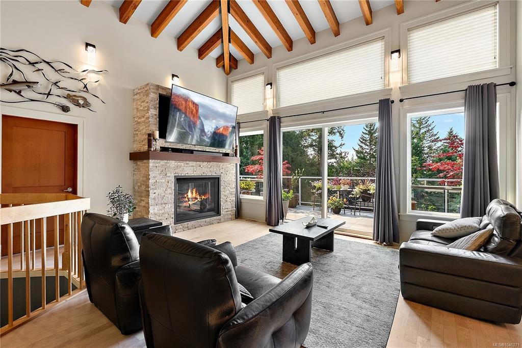1205 Hillgrove Road, North Saanich, BC, V8L 5K7 - 10