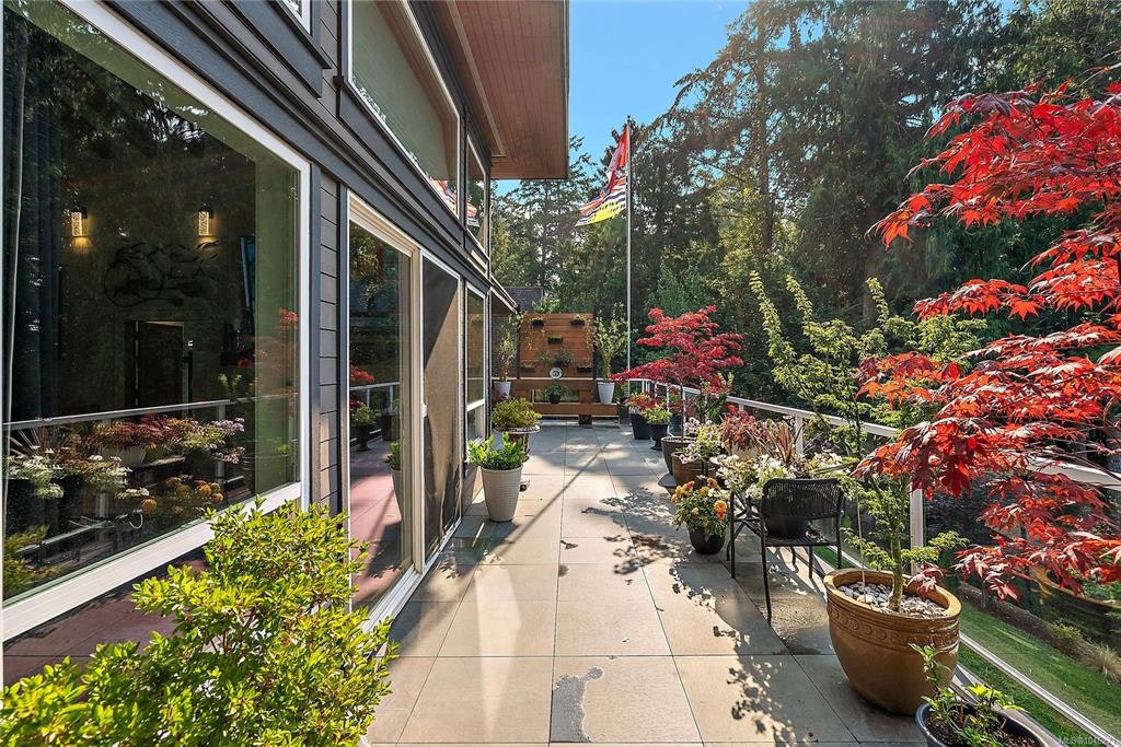 1205 Hillgrove Road, North Saanich, BC, V8L 5K7 - 36