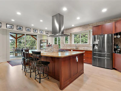 1205 Hillgrove Road - 3