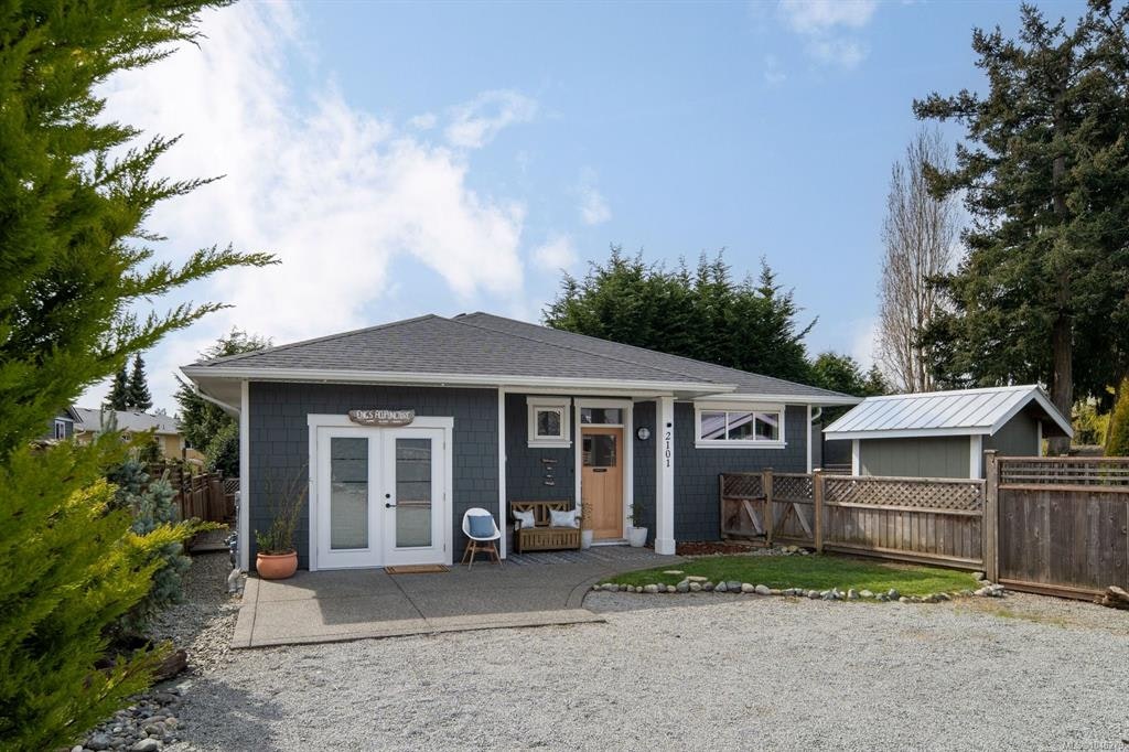 2101 W Weiler Avenue, Sidney, BC, V8L 1R3