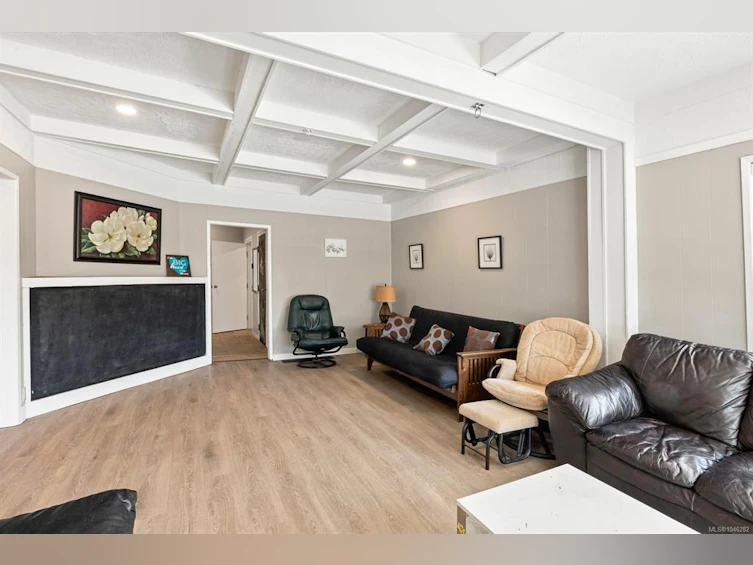 739 Marchmont Road, Duncan, BC, V9L 2L9 - 6