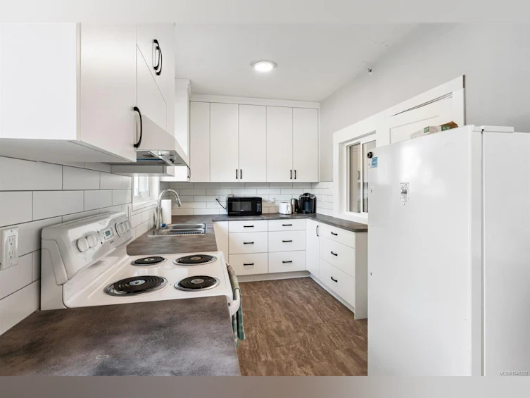 739 Marchmont Road, Duncan, BC, V9L 2L9 - 12
