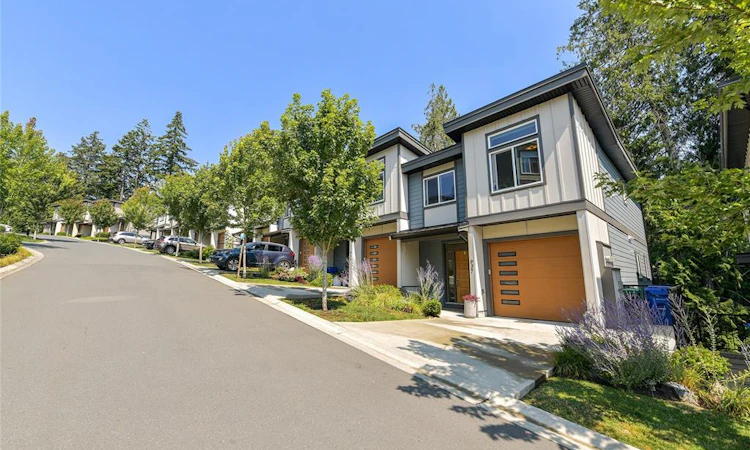 937 Echo Valley Place