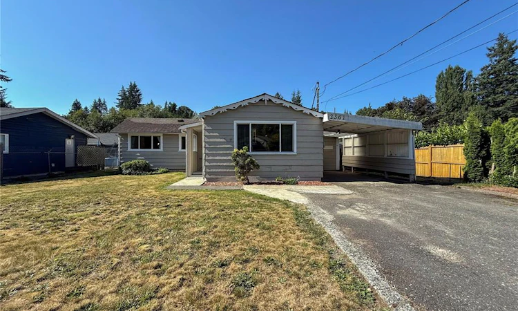 2361 Campbell River Road