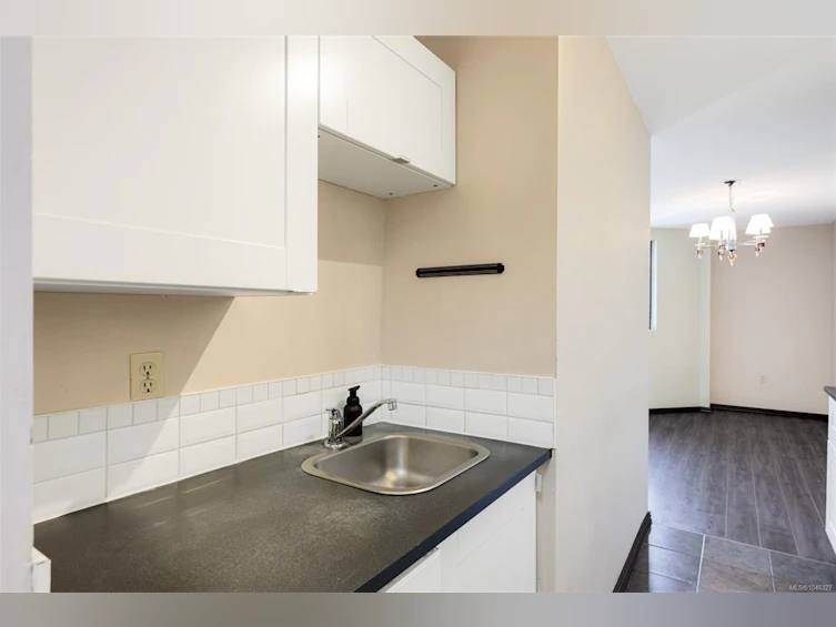 505-1745 Leighton Road, Victoria, BC, V8R 6R6 - 13