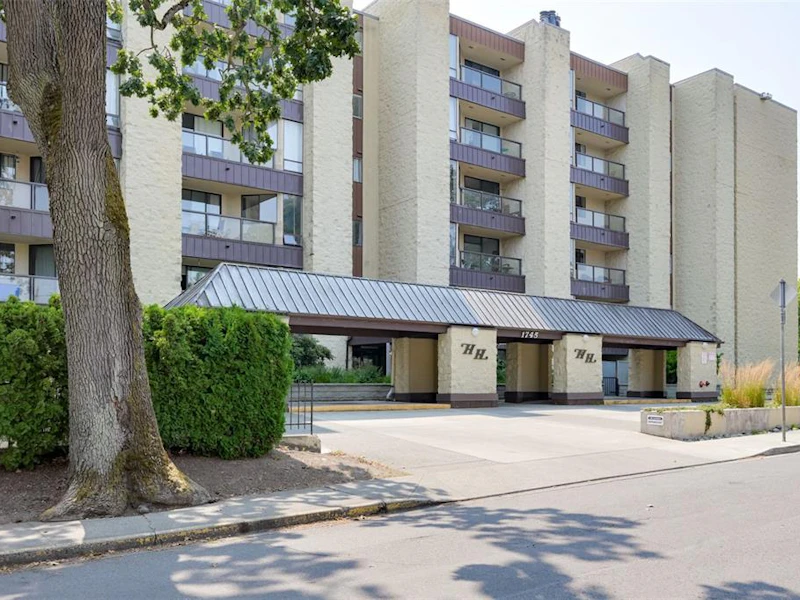 505 - 1745 Leighton Road, Victoria BC V8R 6R6