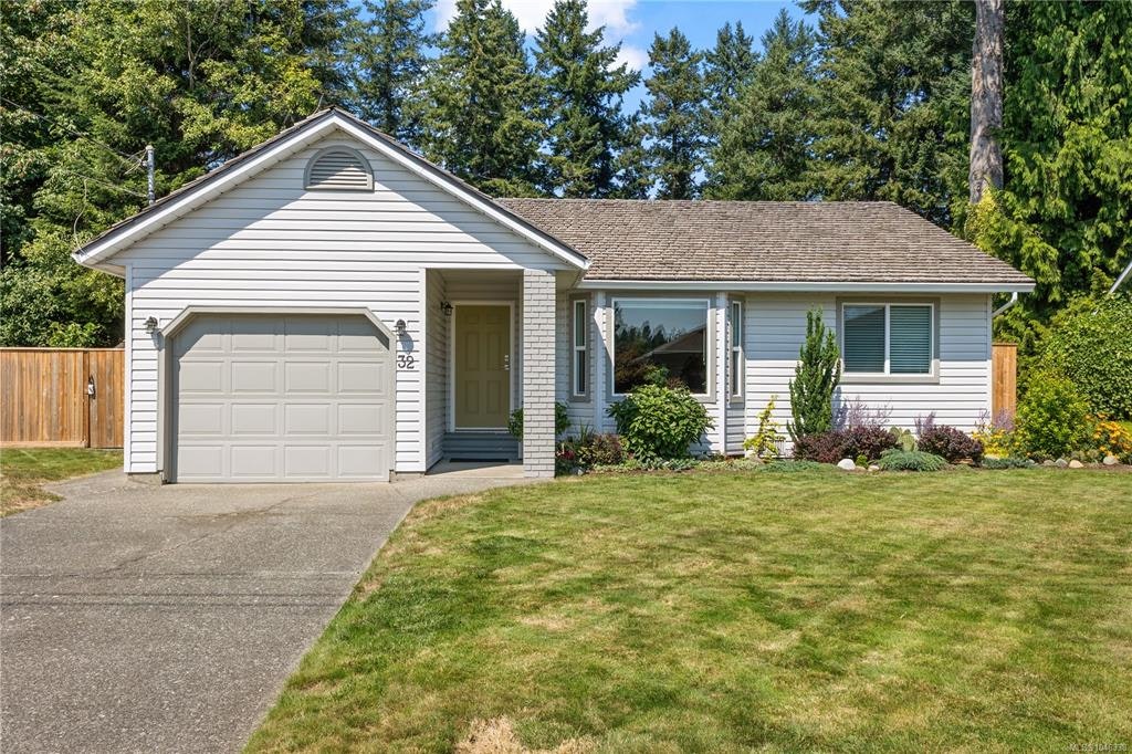 32 Oregon Road, Campbell River, BC, V9W 5T1