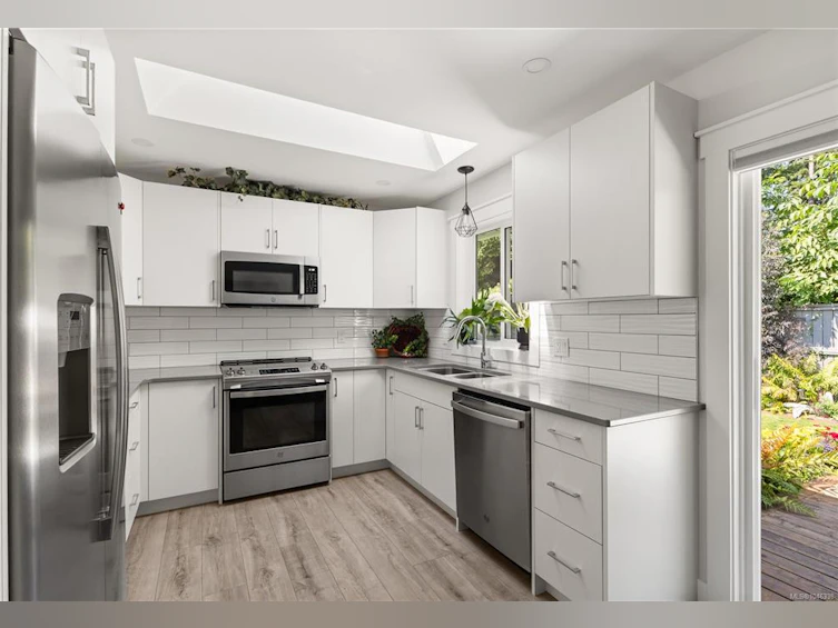 32 Oregon Road, Campbell River, BC, V9W 5T1 - 6