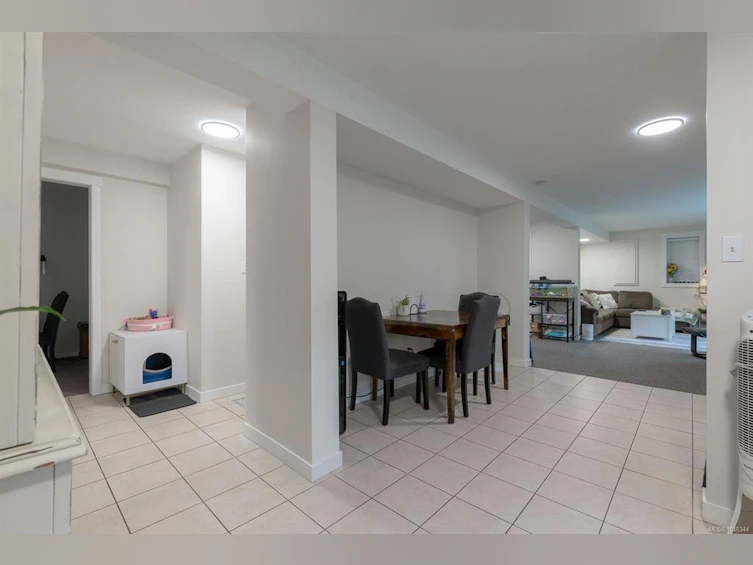 121 Harewood Road, Nanaimo, BC, V9R 2Y7 - 26