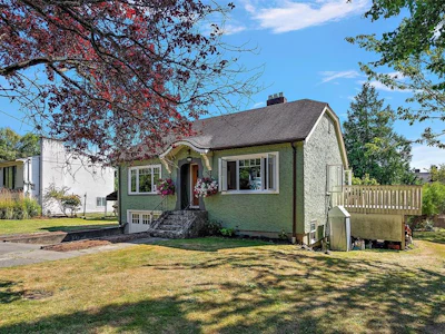 81 Logan Avenue - 2