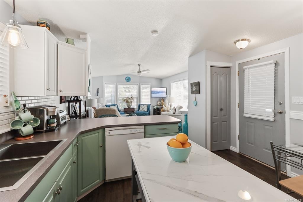 3871 King Arthur Drive - 5