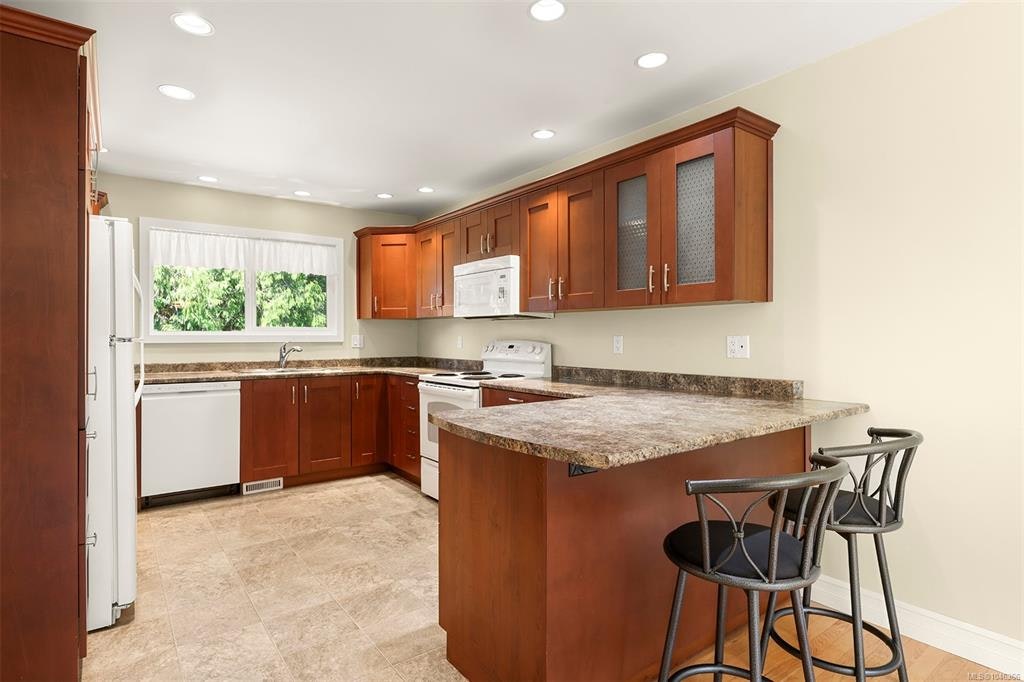2275 Milford Road, Campbell River, BC, V9W 5H3 - 7