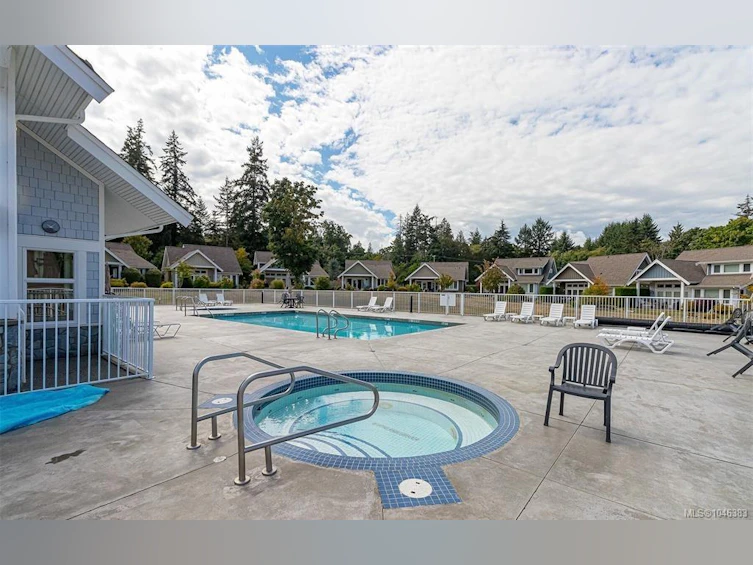 24-5251 W Island Highway, Qualicum Beach, BC, V9K 2C1 - 12