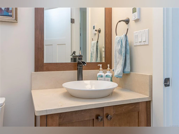 24-5251 W Island Highway, Qualicum Beach, BC, V9K 2C1 - 35