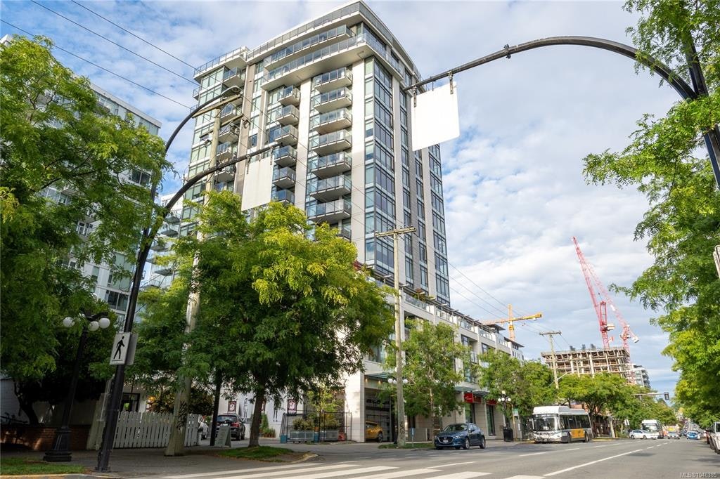 806-960 Yates Street, Victoria, BC, V8V 3M3
