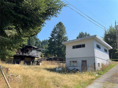 2502 16th Avenue - 4