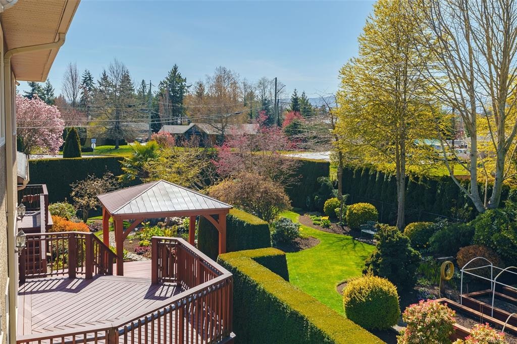 823 Glenhale Crescent, French Creek, BC, V9P 1Z8 - 11